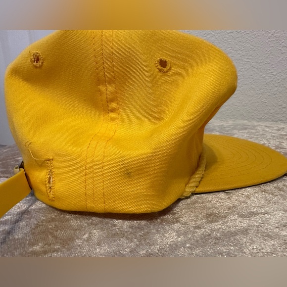 Vintage trucker cap. The woodlands. Yellow - Picture 4 of 6